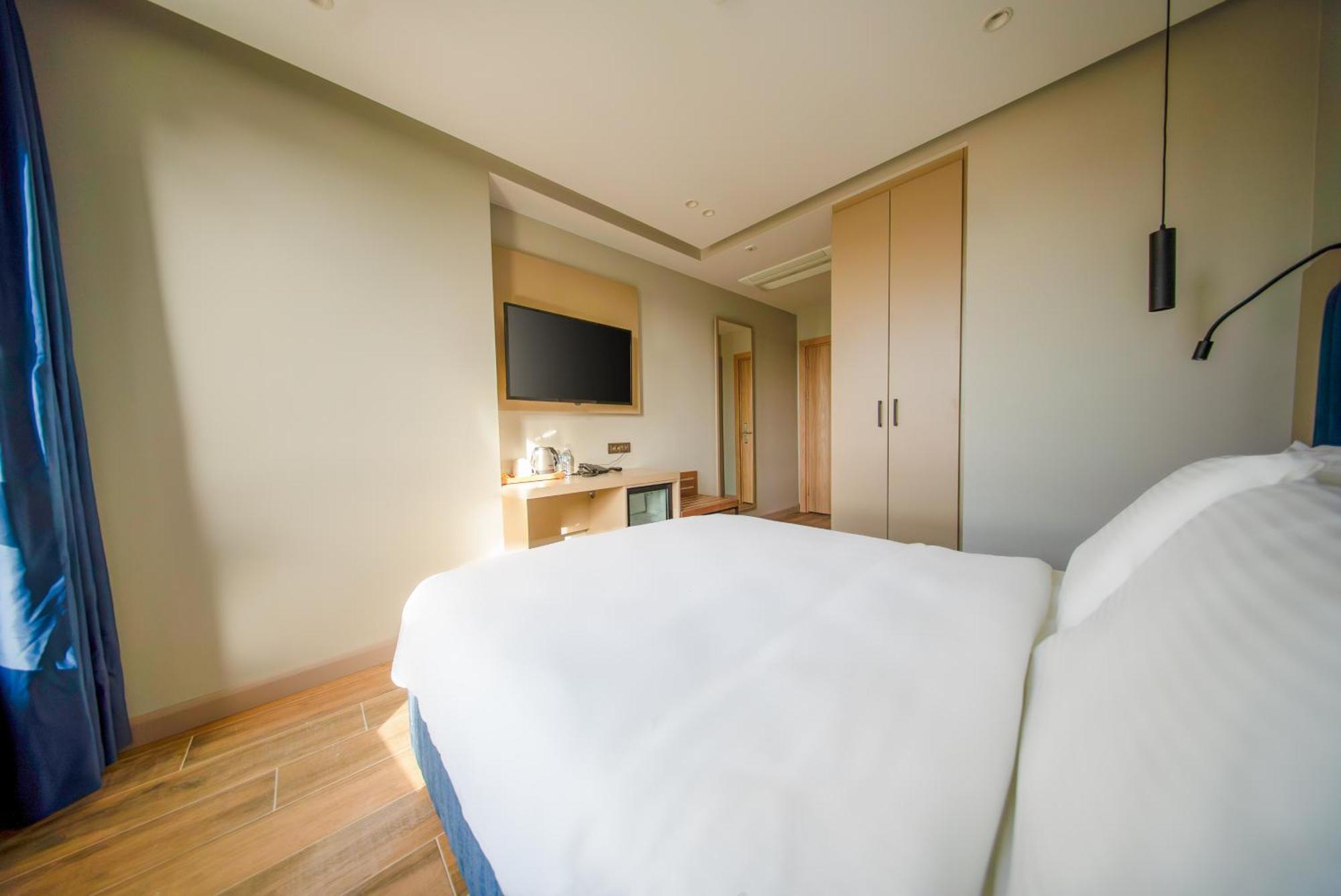 The Palm Bosphorus Hotel Istanbul Ngoại thất bức ảnh