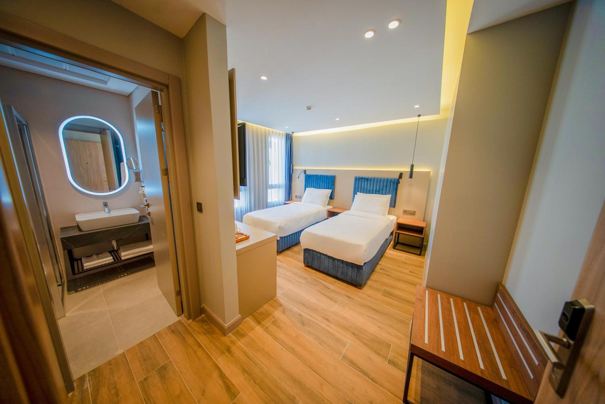 The Palm Bosphorus Hotel Istanbul Ngoại thất bức ảnh